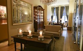 Hotel Le Dixseptième